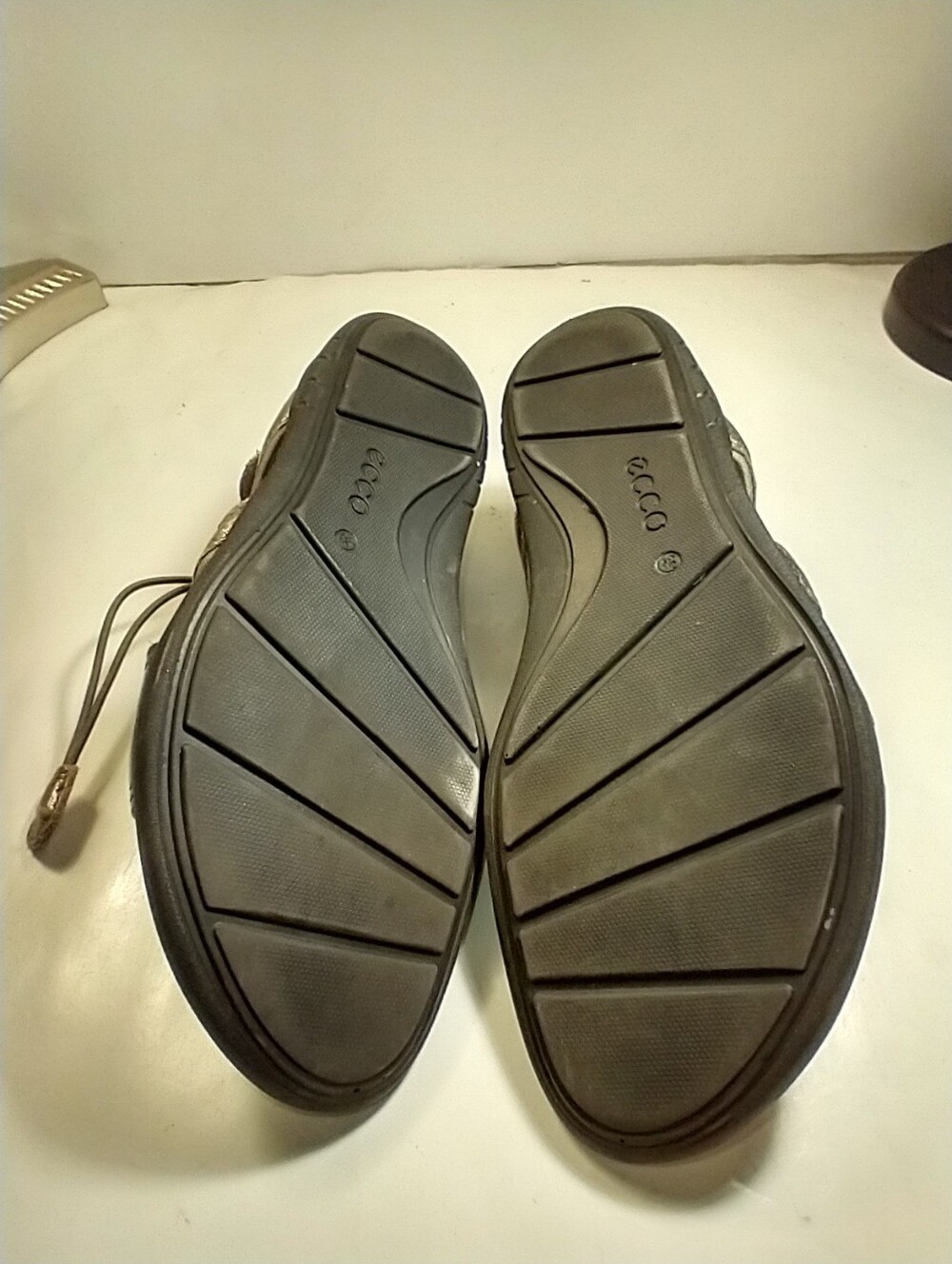 ECCO Bluma Toggle Sandals Women's sz 8 - Picture 9 of 10
